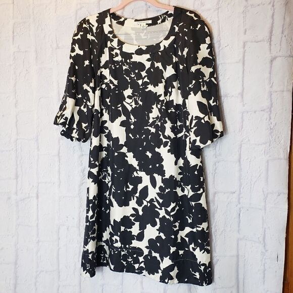 BANANA REPUBLIC Silk Floral Shift Dress - Picture 1 of 5